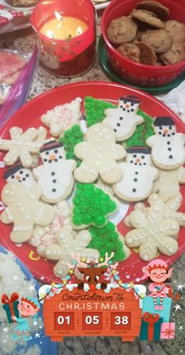 Making cookies for Santa (12/18)